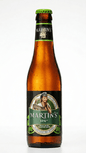 Braune 33cl Bierflasche Martins IPA mit grünem Etikett und grüner Kapsel.
