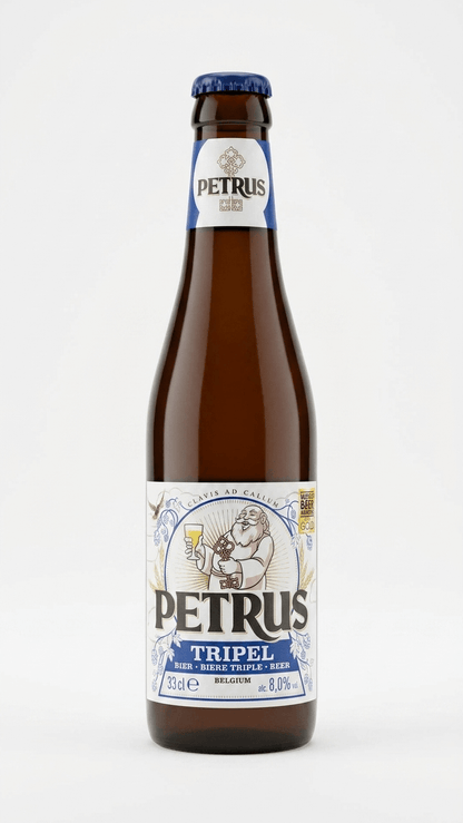 Braune 33-cl-Flasche Petrus Tripel mit weißem Etikett und blauem Verschlussdeckel.