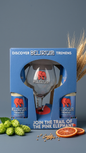 Geschenkbox mit vier Delirium Tremens Dosen und einem Bierglas im blauen Karton.